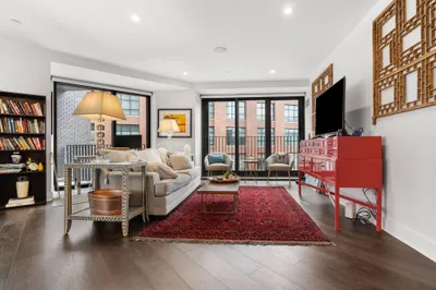 14 W Broadway #601 1
