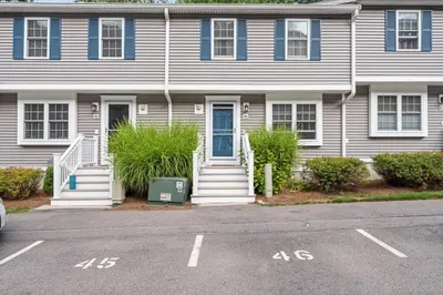 46 Benjamin Landing Ln #46 1