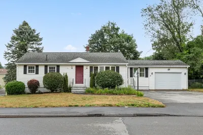 12 Teller St 1