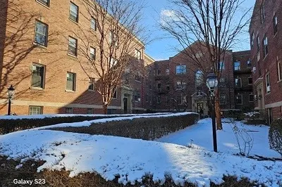56 Elm St #2 1