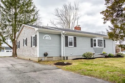954 Phillips Rd