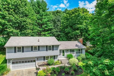 21 Nixon Road 1