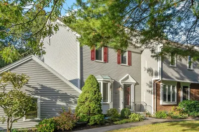 1301 Foxwood Circle #1301 1