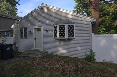 26 N Highland Rd 1