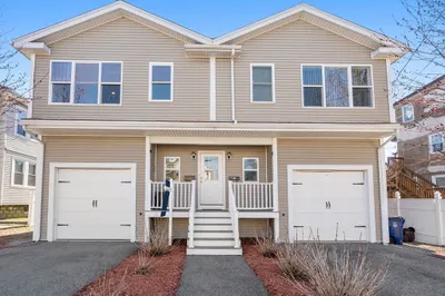 15 CArleton Street #A 1