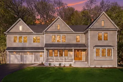 8 Priscilla Ln 1