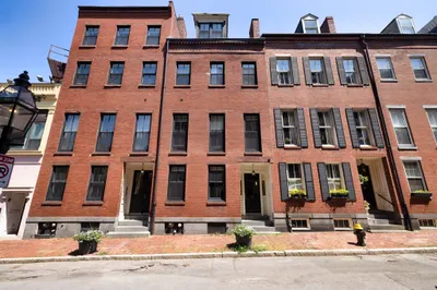 16 Temple Street 1