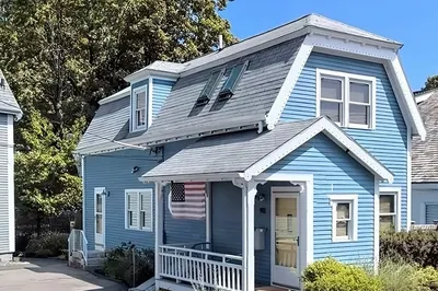 90 Belknap St 1