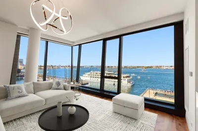 300 Pier 4 Blvd #5C 1