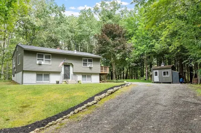 40 Mill Glen Rd 1