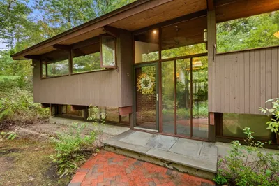 4 Plum Hill Rd 1