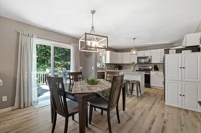 2 Hastings Ave 1