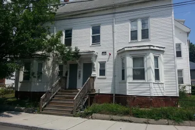 135 Chestnut Street #2