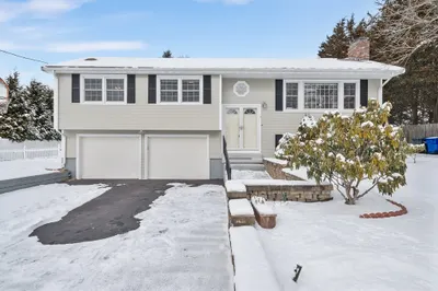1 Northbrook Cir 1