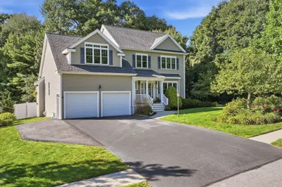 19 Brookmeadow Lane 1