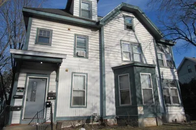 26 Sever St #2 1