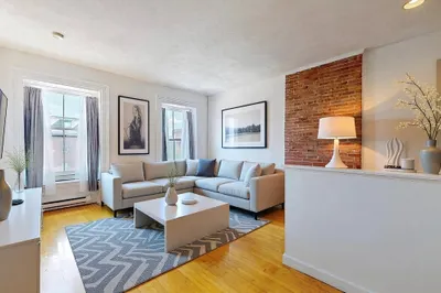 703 Massachusetts Ave #17