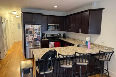 28 Howell St #3