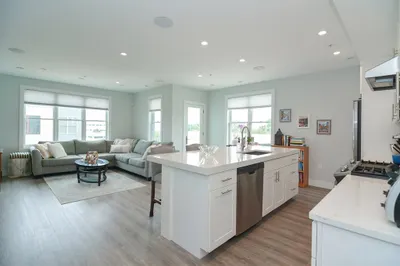 151 Hancock St #15 1