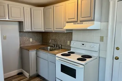 473 N. Warren Avenue #6