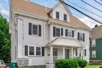 30 Willow St