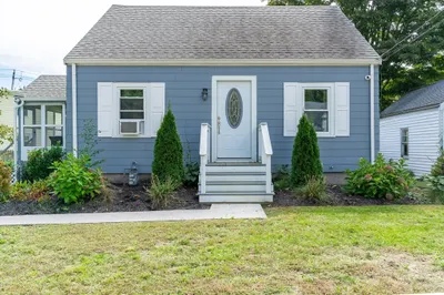 313 Lincoln St 1