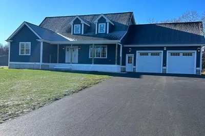 3 Southridge Drive 1