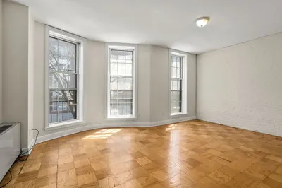 21 Bowdoin Street #2C 1