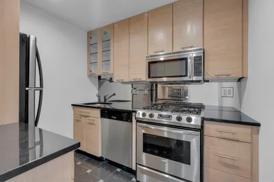 65 E India Row #38A 1