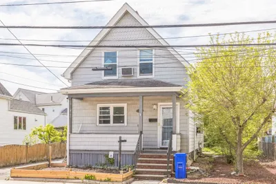 46 Adams St 1