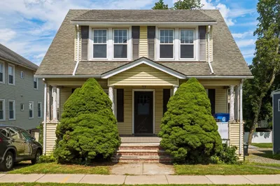 17 Harriet Ave 1