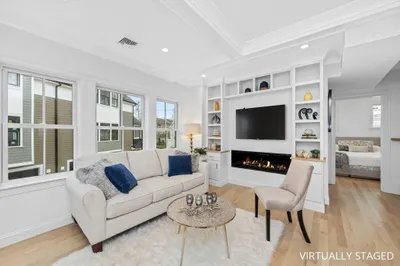 101 Sumner Street #2 1