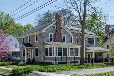 66 Maynard Rd 1