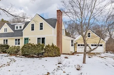 86 Butternut Cir 1