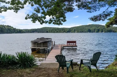 19 Lakeview Dr 1