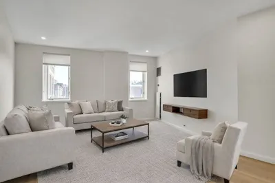 19 Wiget St #505