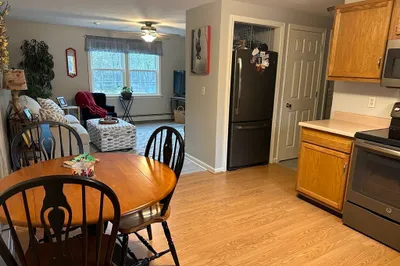 6 Mcintyre Rd #3