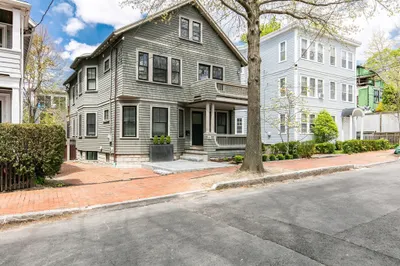 61 Huron Avenue 1