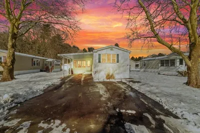 13 Valley Forge Rd