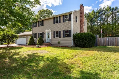 66 Eleanor Rd 1