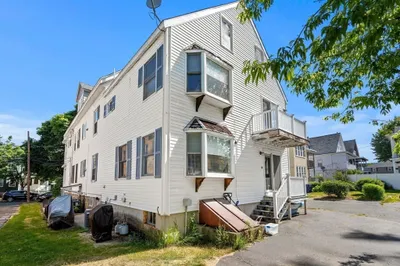 11 Gardner St #4 1