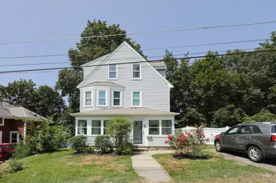 22 Garfield Ave