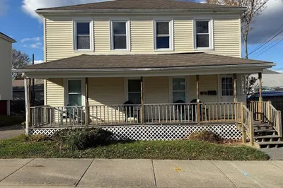 1 Hamilton St #2 1