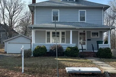 104 Lincoln Street 1