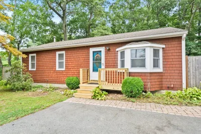 7 Riverview Dr 1