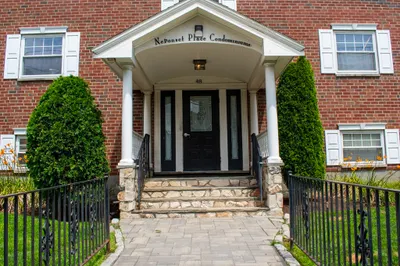 48 Coffey St #6A