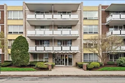 41 Park Street #309