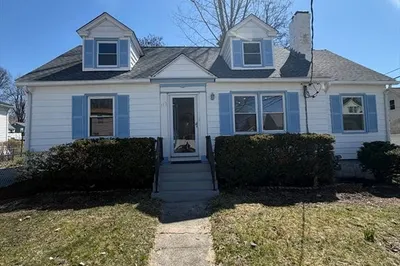 113 Lexington St 1