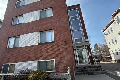 565 Hyde Park Ave #5