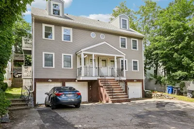 48 Ash Ave #B 1
